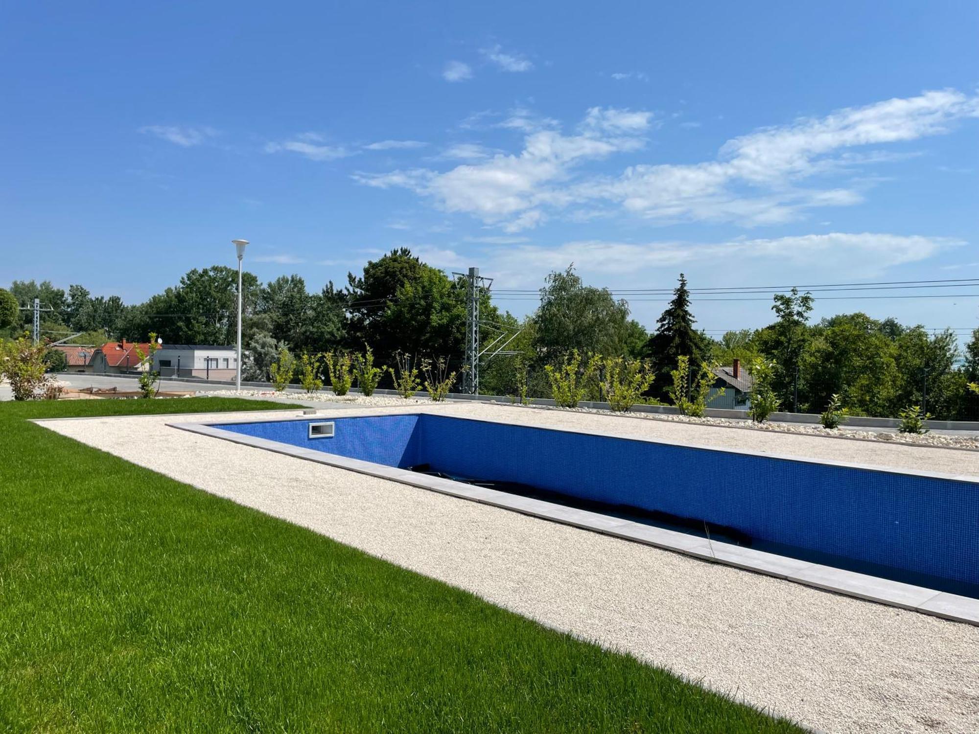 Panorama Superior Apartments - Pool, Garden, Parking Balatonalmádi Exteriér fotografie