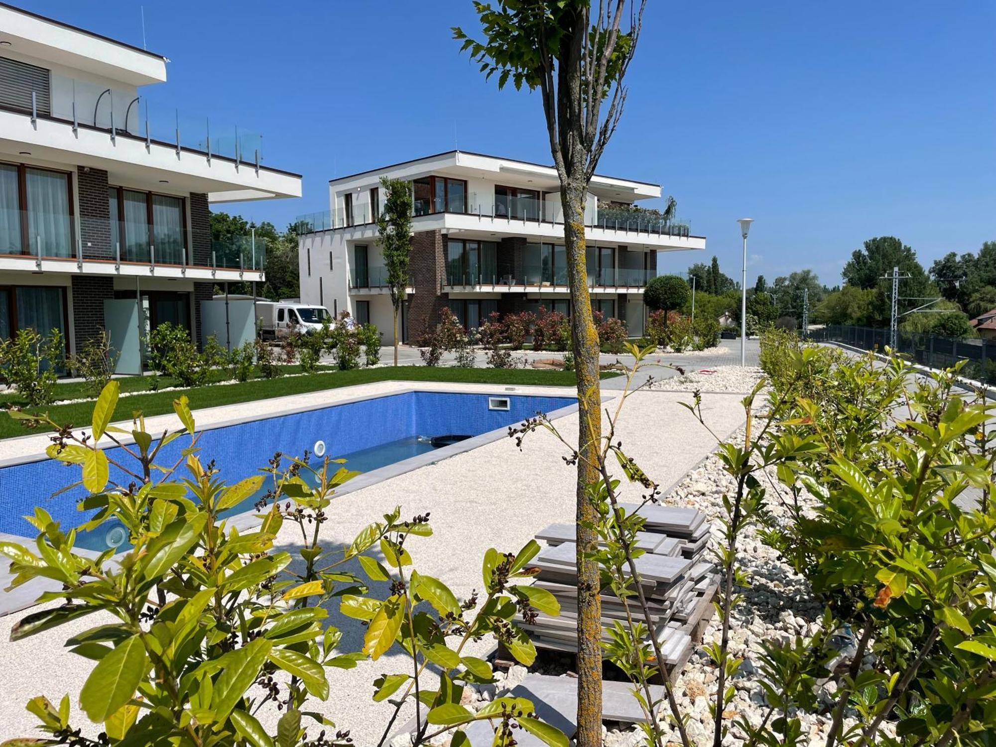 Panorama Superior Apartments - Pool, Garden, Parking Balatonalmádi Exteriér fotografie